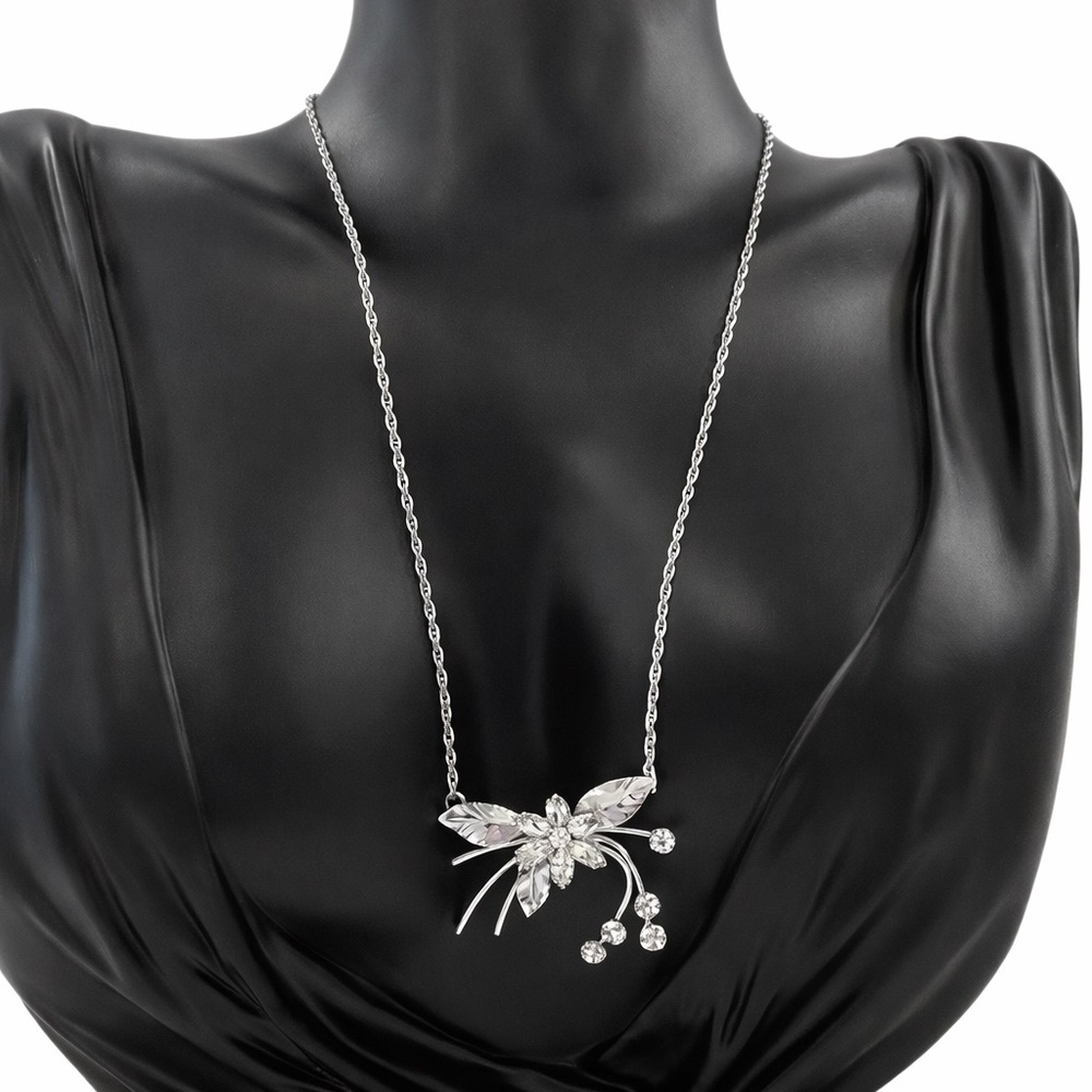 Vintage Amco 1/20 14K Gold Filled Floral Crystal Pendant Necklace feminine VTG